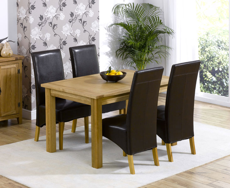 Cipriano Extending Oak Dining Table + 4 Leather Chairs